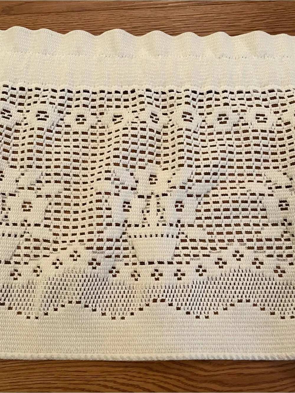Vintage Crochet Window Valance 64” Ivory Cottage Core Grandma Core Pocket Rod
